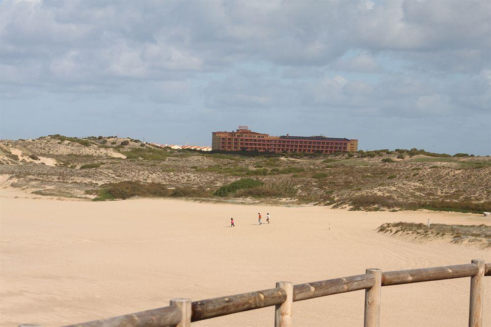 Mh Atlantico Hotel Atouguia Da Baleia Buitenkant foto